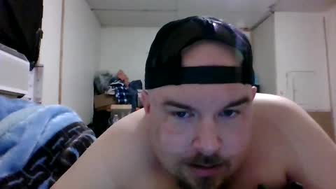 Snapshot of pika05777 chatting on 05.26.26 pika05777 online show from 05.26.26