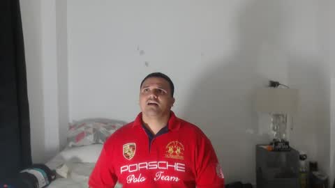 Snapshot of pikoro_gomez chatting on 01.10.25 pikoro_gomez online show from 01.10.25