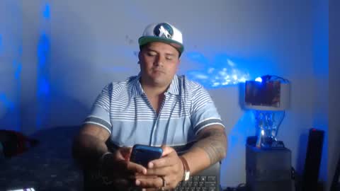 Snapshot of pikoro_gomez chatting on 02.11.25 pikoro_gomez online show from 02.11.25