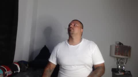 Snapshot of pikoro_gomez chatting on 02.28.25 pikoro_gomez online show from 02.28.25