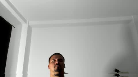 Snapshot of pikoro_gomez chatting on 10.15.25 pikoro_gomez online show from 10.15.25