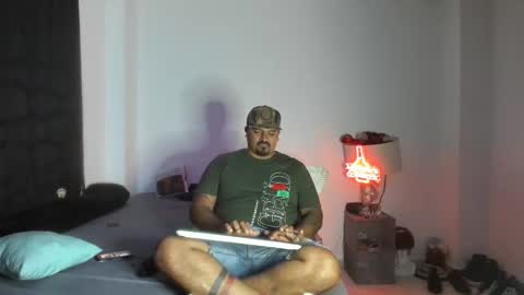 pikoro_gomez online show from 04.15.26