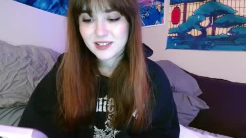 PilloGoddess online show from 03.03.25