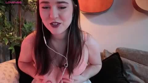 PilloGoddess online show from 03.18.26