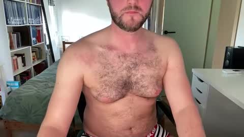 pilou online show from 03.04.26