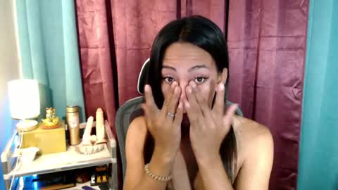 lucyLove online show from 08.02.26
