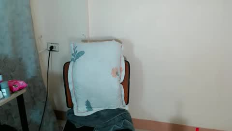 maxine online show from 10.15.25