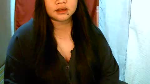 Snapshot of pinayjona chatting on 01.04.25 pinayjona online show from 01.04.25