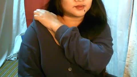 Snapshot of pinayjona chatting on 02.19.25 pinayjona online show from 02.19.25