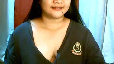 Snapshot of pinayjona chatting on 03.04.25 pinayjona online show from 03.04.25