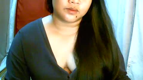 Snapshot of pinayjona chatting on 03.05.25 pinayjona online show from 03.05.25