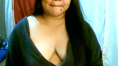 Snapshot of pinayjona chatting on 09.27.25 pinayjona online show from 09.27.25