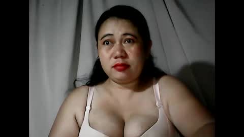 pinaymama12345 online show from 11.22.25