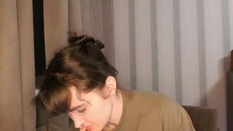       online show from 05.05.26