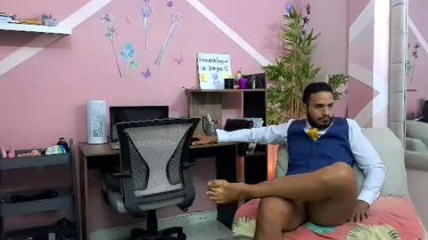 pineappleflipped online show from 07.30.26
