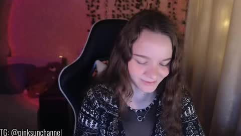 Stephanie online show from 11.16.25