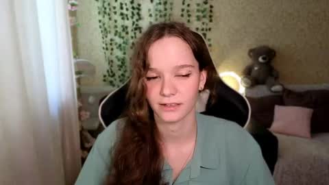 Stephanie online show from 06.06.26