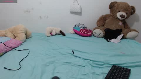 pink_love_25 online show from 02.21.26