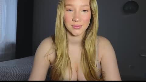   online show from 10.09.25