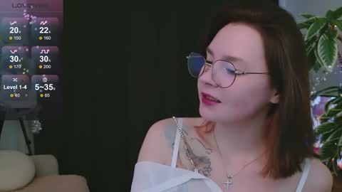 Snapshot of pink_seagull chatting on 01.02.25 Eva online show from 01.02.25