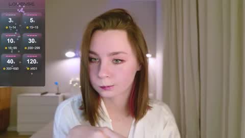 Snapshot of pink_seagull chatting on 02.26.25 Eva online show from 02.26.25