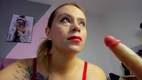 Snapshot of pink_secret chatting on 02.21.26 pink_secret online show from 02.21.26