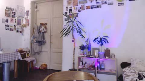 Snapshot of pink_soup chatting on 09.22.25 Sony online show from 09.22.25