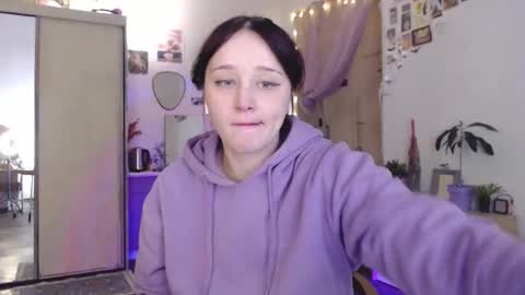 Snapshot of pink_soup chatting on 11.16.25 Sony online show from 11.16.25