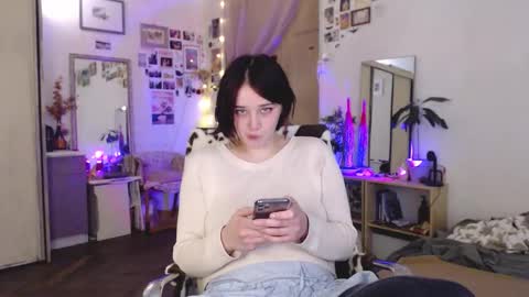 Snapshot of pink_soup chatting on 11.21.25 Sony online show from 11.21.25