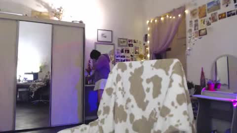 Snapshot of pink_soup chatting on 11.27.25 Sony online show from 11.27.25