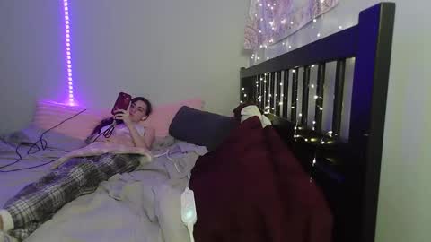 pink_tv online show from 02.01.26