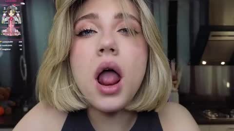 Adele online show from 02.25.25