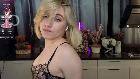 Adele online show from 03.12.25