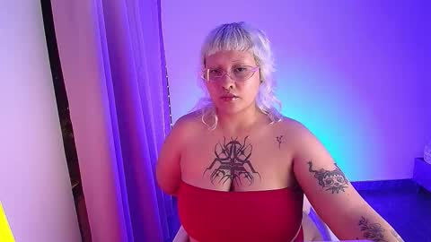 Snapshot of pinkbaddie777 chatting on 01.06.26 . online show from 01.06.26