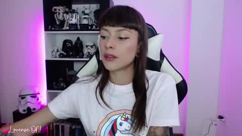 Snapshot of pinkcatlive chatting on 11.08.25 Emily online show from 11.08.25