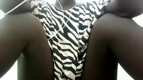 Snapshot of pinkinside026 chatting on 01.15.25 africanah online show from 01.15.25