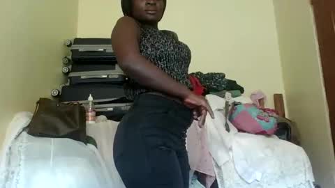 Snapshot of pinkinside026 chatting on 02.17.25 africanah online show from 02.17.25