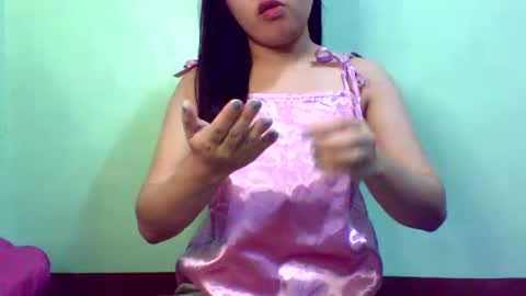 Snapshot of pinkish_shine chatting on 02.25.25 Hi  its me shine  online show from 02.25.25