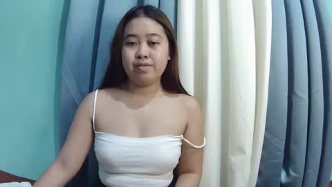 Snapshot of pinkish_shine chatting on 09.25.25 Hi  its me shine  online show from 09.25.25