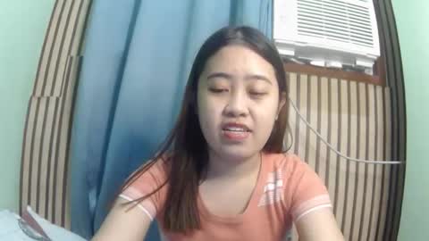 Snapshot of pinkish_shine chatting on 03.15.26 Hi its me shine online show from 03.15.26