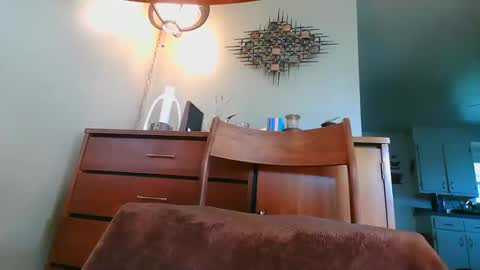 Snapshot of pinkledbeatles chatting on 09.28.25 ZPGH420 online show from 09.28.25