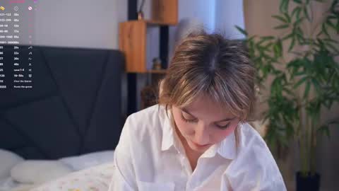  HERES ALICE  WELCOME EVERYONE LOVENSE DOMI REACT TO YOUR TIPS LETS MAKE A GREAT SHOW TOGETHER  online show from 02.20.25