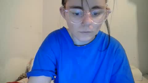 Snapshot of pinkwife97 chatting on 10.22.25 pinkwife97 online show from 10.22.25