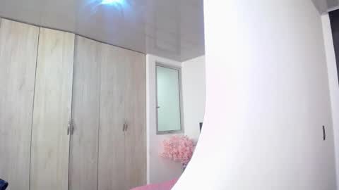 pinky_f00x online show from 12.13.25