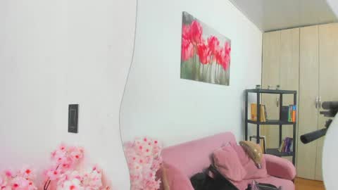 pinky_f00x online show from 06.06.26