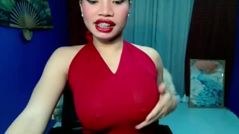 Snapshot of pinky_pussybobby69 chatting on 09.26.25 Tina online show from 09.26.25