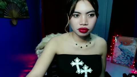 Snapshot of pinky_pussybobby69 chatting on 12.18.25 Tina online show from 12.18.25