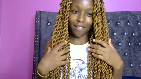 pinky online show from 02.02.25