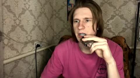 Snapshot of pinochetti chatting on 06.07.26 Incubus online show from 06.07.26
