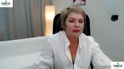 Snapshot of pion_s chatting on 02.02.26 Bella online show from 02.02.26